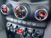 MINI HATCHBACK 2014 (14)