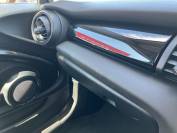 MINI HATCHBACK 2014 (14)