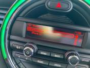 MINI HATCHBACK 2014 (14)