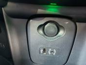 MINI HATCHBACK 2014 (14)