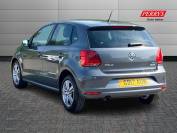 VOLKSWAGEN POLO 2017 (17)