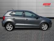 VOLKSWAGEN POLO 2017 (17)