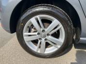 VOLKSWAGEN POLO 2017 (17)