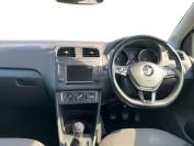 VOLKSWAGEN POLO 2017 (17)
