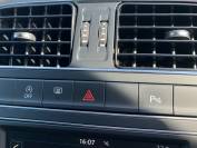 VOLKSWAGEN POLO 2017 (17)
