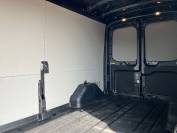 FORD TRANSIT 2024 (74)