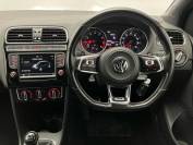 VOLKSWAGEN POLO 2016 (16)