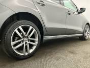 VOLKSWAGEN POLO 2016 (16)
