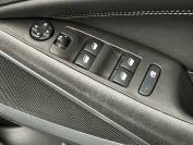 VAUXHALL CROSSLAND 2022 (22)