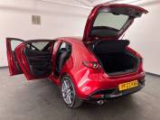 MAZDA 3 2023 (23)
