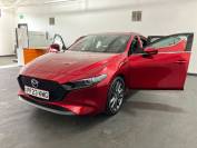 MAZDA 3 2023 (23)