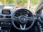 MAZDA 3 2017 (17)