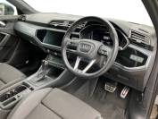 AUDI Q3 2021 (21)