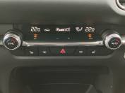 MAZDA CX-30 2023 (23)