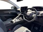 PEUGEOT 5008 2022 (71)