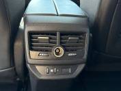 PEUGEOT 5008 2022 (71)