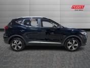 MG ZS 2022 (22)