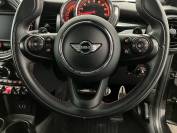 MINI HATCHBACK 2017 (67)