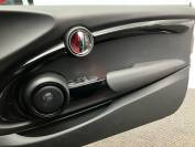 MINI HATCHBACK 2017 (67)