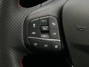FORD KUGA 2024 (24)