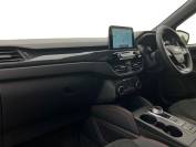 FORD KUGA 2023 (23)