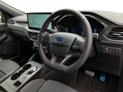 FORD KUGA 2024 (74)