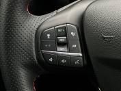 FORD KUGA 2024 (24)