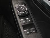 FORD KUGA 2024 (24)