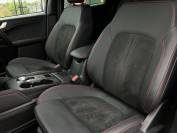 FORD KUGA 2024 (24)