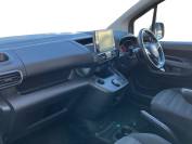VAUXHALL COMBO-LIFE 2020 (70)