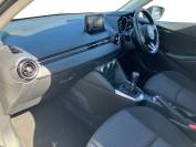 MAZDA 2 2019 (68)
