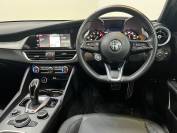 ALFA ROMEO GIULIA 2022 (72)
