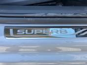 SKODA SUPERB 2019 (19)