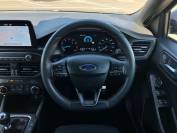 FORD FOCUS 2019 (69)