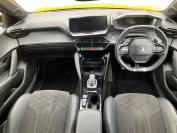 PEUGEOT 208 2022 (22)