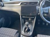 MG ZS 2022 (22)