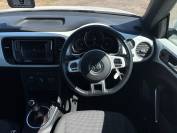 VOLKSWAGEN BEETLE 2016 (16)