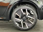 PEUGEOT 208 2024 (74)