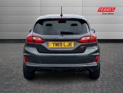 FORD FIESTA 2019 (19)