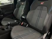 FORD FIESTA 2019 (19)