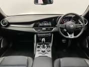 ALFA ROMEO GIULIA 2022 (72)