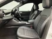 ALFA ROMEO GIULIA 2022 (72)