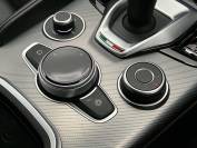 ALFA ROMEO GIULIA 2022 (72)