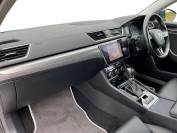 SKODA SUPERB 2018 (67)