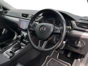 SKODA SUPERB 2018 (67)