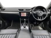 SKODA SUPERB 2018 (67)