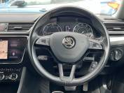 SKODA SUPERB 2018 (67)