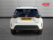 TOYOTA YARIS CROSS 2023 (23)