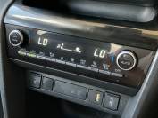 TOYOTA YARIS CROSS 2023 (23)