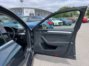 SKODA SUPERB 2018 (67)